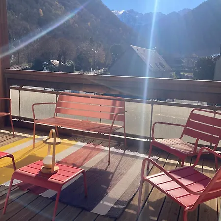 Apartment De Prestige Neuf, Vue Montagne Et 2 Balcons St Mamet, Luchon *