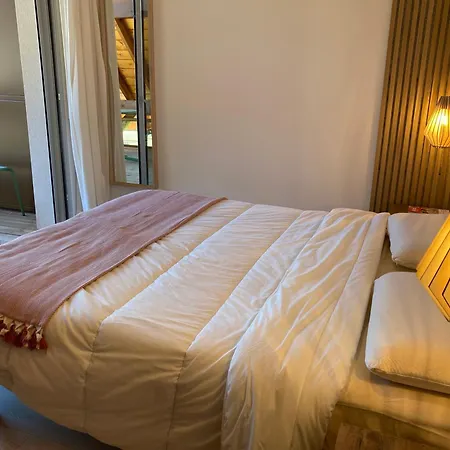 Apartmán De Prestige Neuf, Vue Montagne Et 2 Balcons St Mamet, Luchon Montauban-de-Luchon