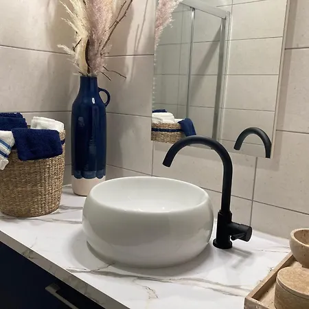 De Prestige Neuf, Vue Montagne Et 2 Balcons St Mamet, Luchon Montauban-de-Luchon