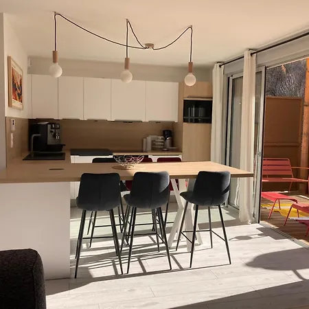 De Prestige Neuf, Vue Montagne Et 2 Balcons St Mamet, Luchon Montauban-de-Luchon
