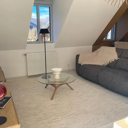De Prestige Neuf, Vue Montagne Et 2 Balcons St Mamet, Luchon
