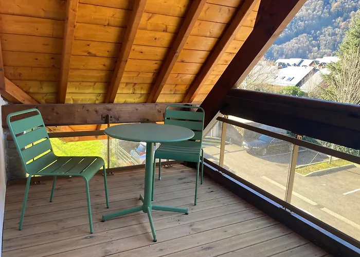 Apartamento De Prestige Neuf, Vue Montagne Et 2 Balcons St Mamet, Luchon